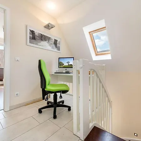 Haus Leuchtturmblick Duenenresidenz-glowe *