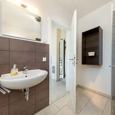 Holiday home Haus Leuchtturmblick Duenenresidenz-glowe *