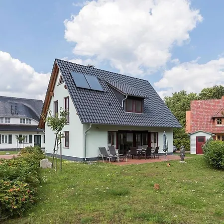 Haus Leuchtturmblick Duenenresidenz-glowe * Glowe