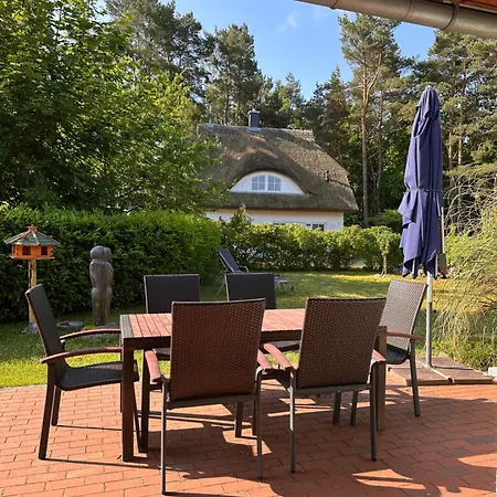 Vakantiehuis Haus Leuchtturmblick Duenenresidenz-glowe *