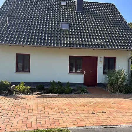 Haus Leuchtturmblick Duenenresidenz-glowe