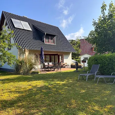 Haus Leuchtturmblick Duenenresidenz-glowe Feriehus