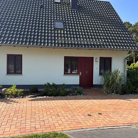 Feriehus Haus Leuchtturmblick Duenenresidenz-glowe