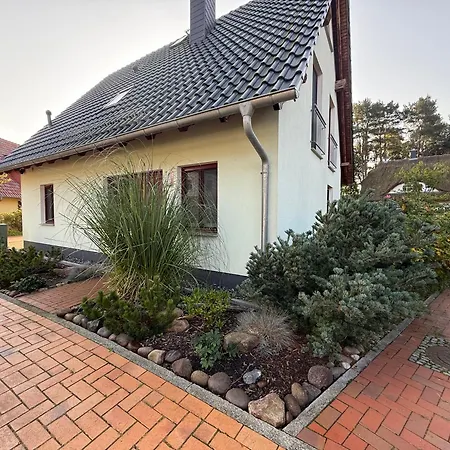 Feriehus Haus Leuchtturmblick Duenenresidenz-glowe