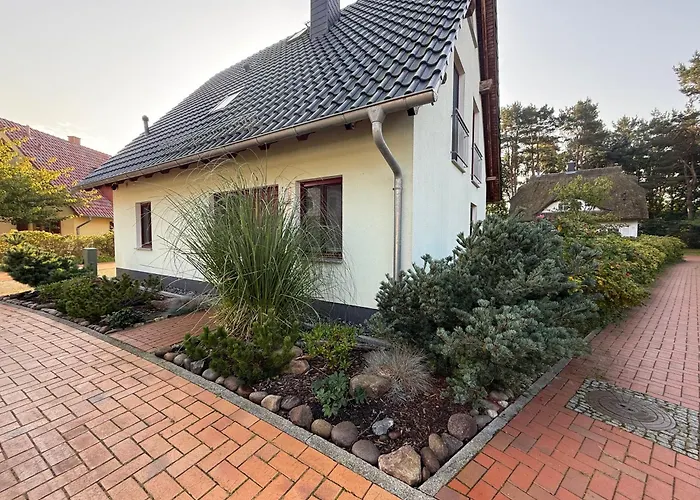 펜션 Haus Leuchtturmblick Duenenresidenz-glowe